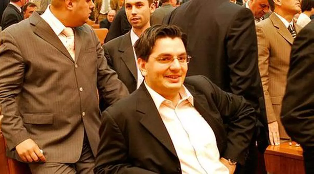 Exclusiv! Deputatul Nicu Bănicioiu îşi pune pirostriile