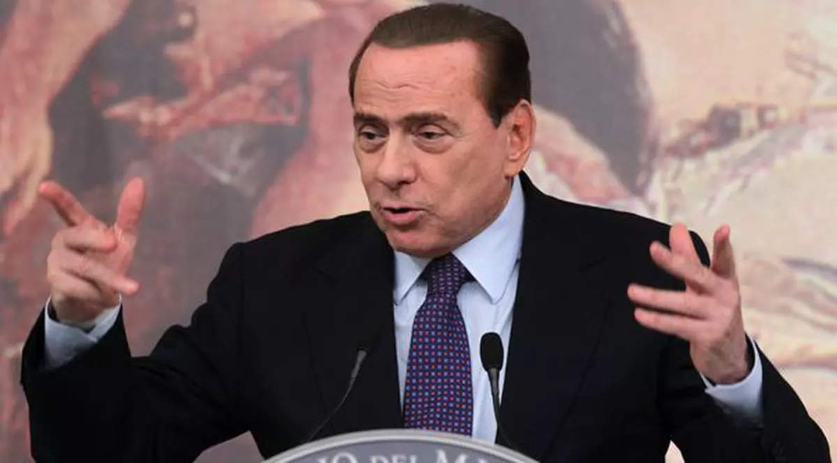 Silvio Berlusconi: "Italia este o ţară de rahat. Mă face să vomez"