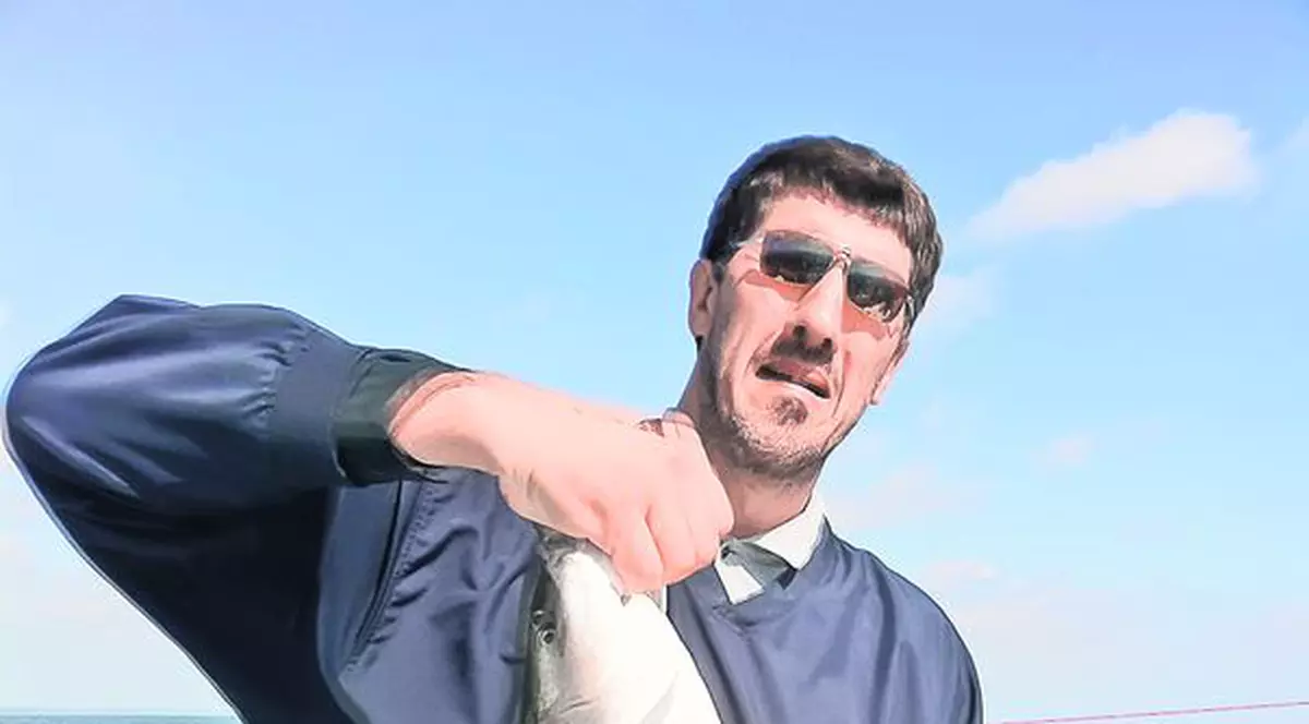 Ghiţă Mureşan, fost baschetbalist în NBA, a dat la peşte în Golful Mexic