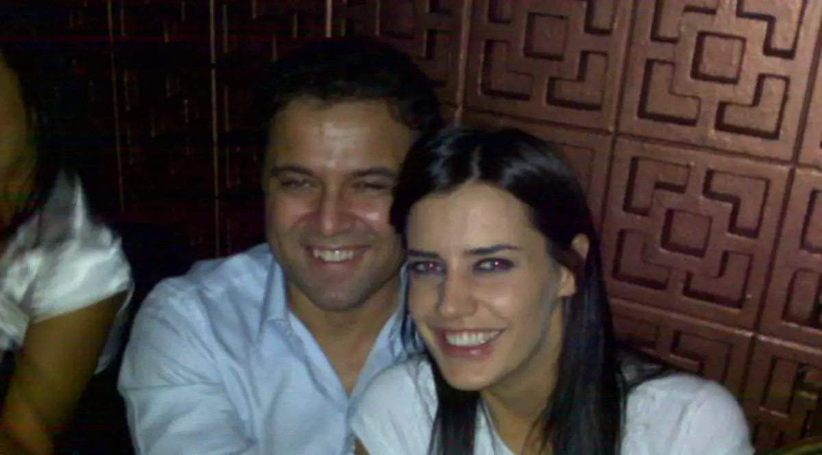 El este marea dragoste a româncei care a cucerit Turcia