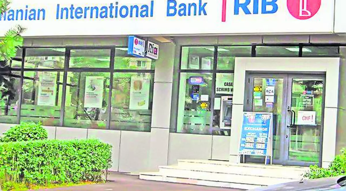 Directoarea de bancă din Ploieşti, urmărită penal pentru delapidare