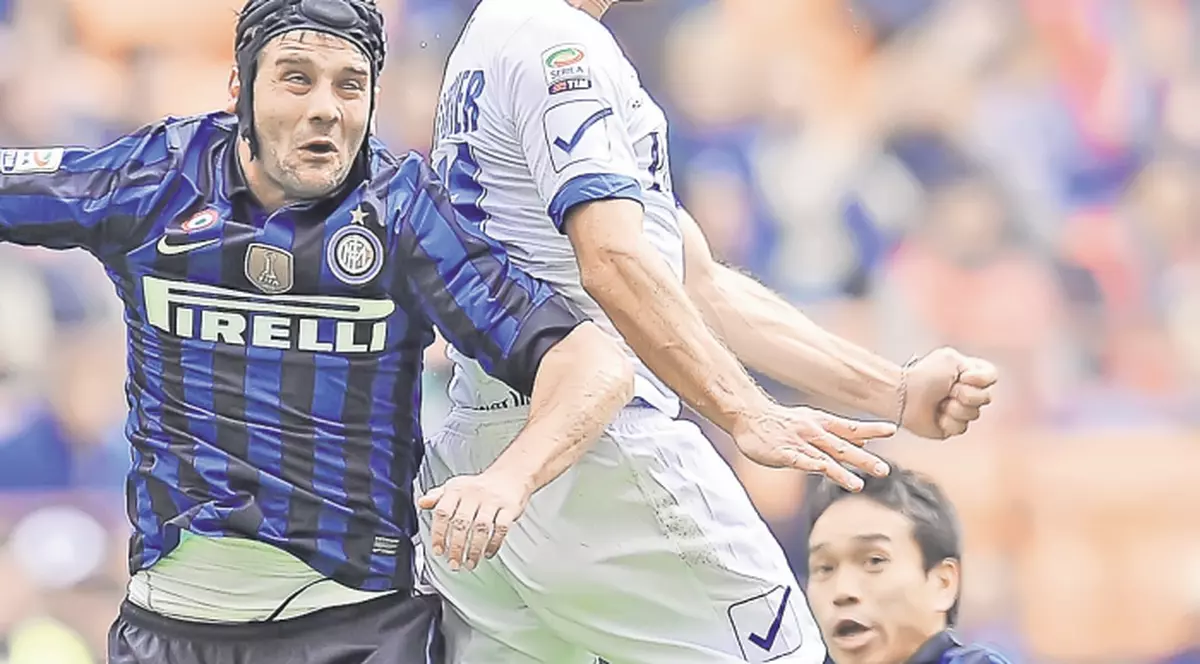 Cristi Chivu a dat ochii cu "călăul"! S-a întâlnit cu Sergio Pellissier, cel care i-a provocat grava accidentare la cap