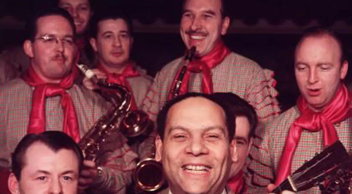 Cântăreţul de rumba Edmundo Ros a murit la 100 de ani