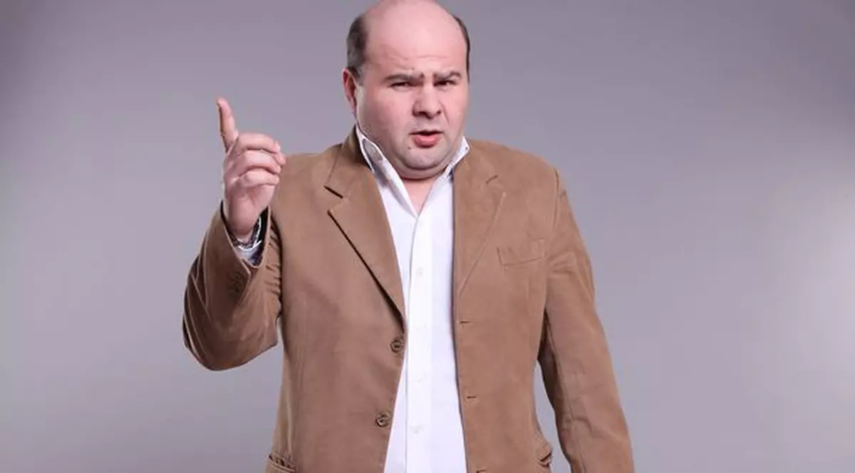 Mistrețu', de la "Cronica Cârcotașilor": "Șerban Huidu își ia adio de la copilul său într-un mod dur, dramatic şi nedrept"