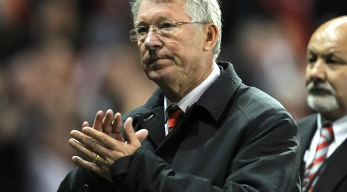 Antrenorul lui United: «Am vrut un atacant român»