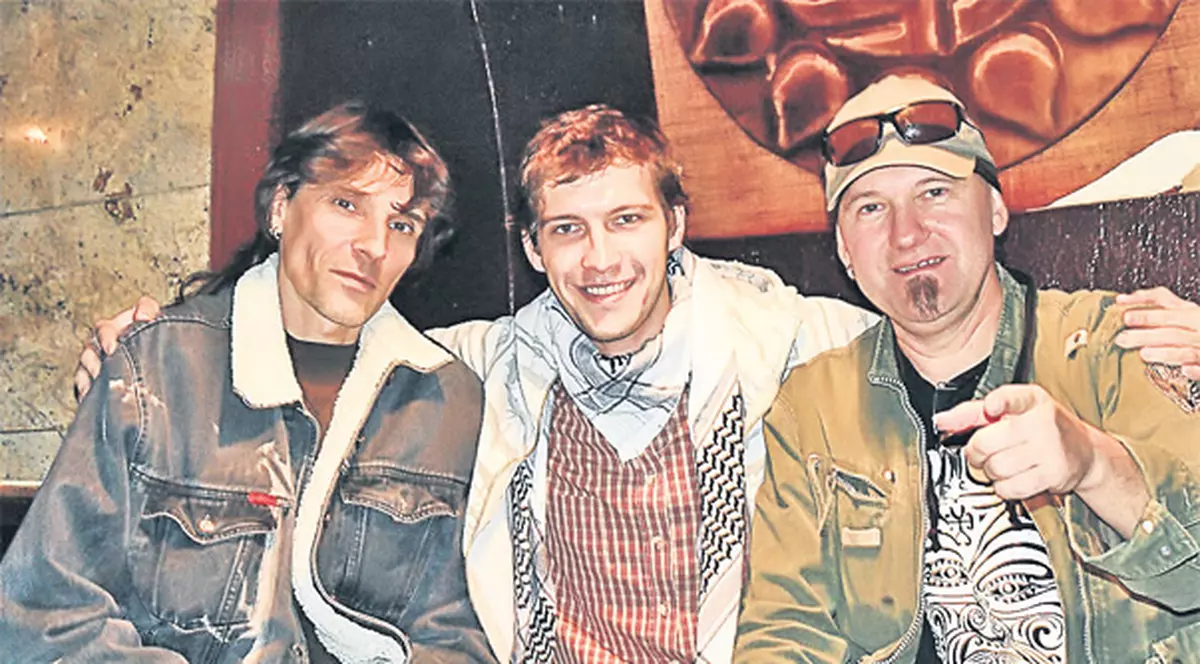 Kempes, rockerul de la Cargo, îşi face trupă