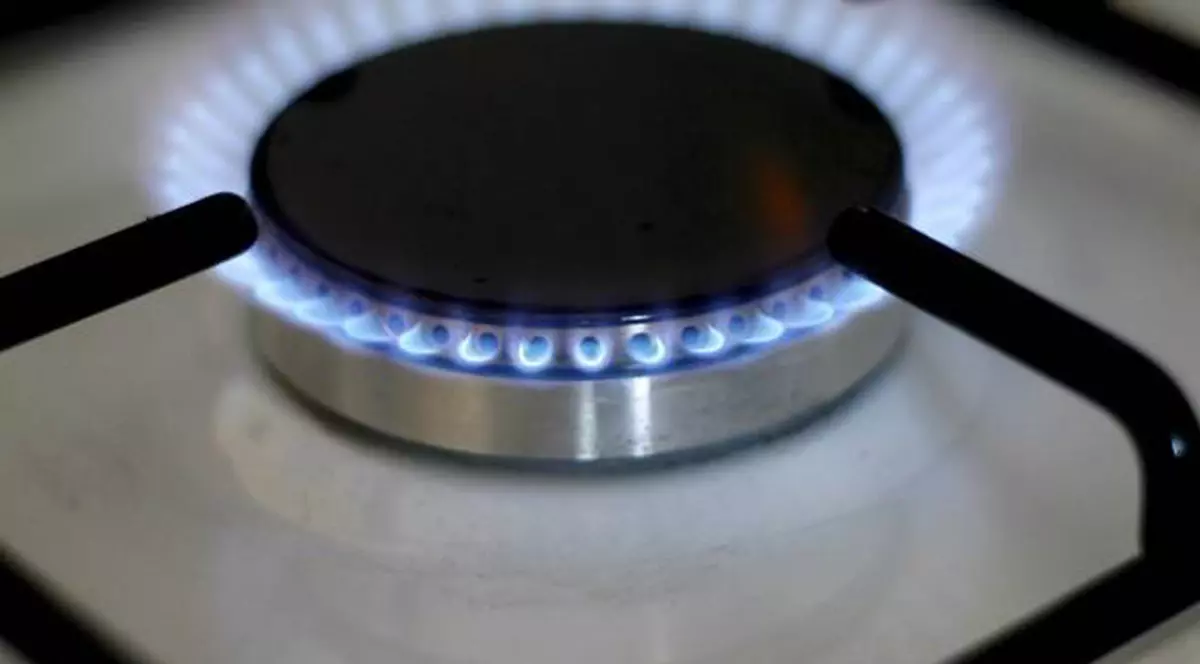 E clar, «Dorel» se trage din Vaslui! El a legat ţeava de gaze la cea de apă