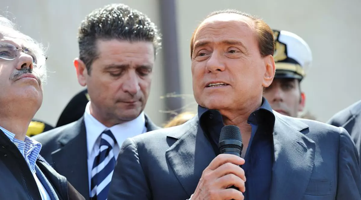Încă un scandal! Numele lui Berlusconi, într-un raport al americanilor privind traficul de persoane