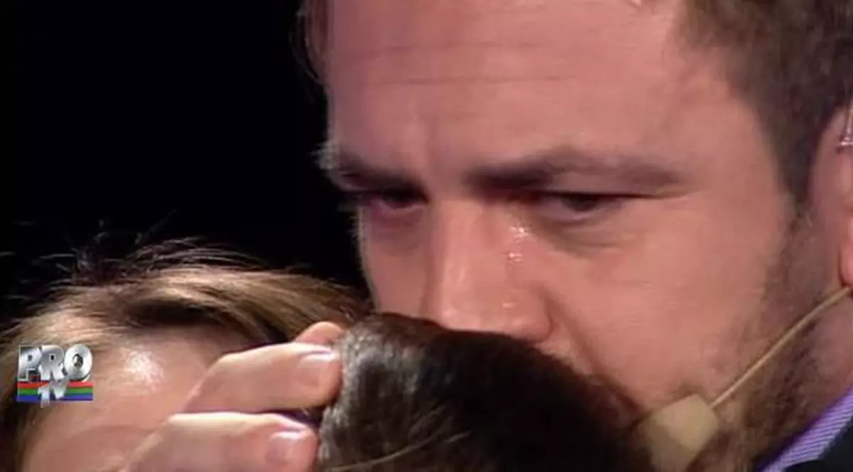 Emoţiile l-au copleşit pe Horia Brenciu