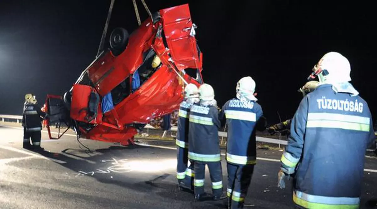 Cauza accidentului din Ungaria, în urma căruia au murit 14 români