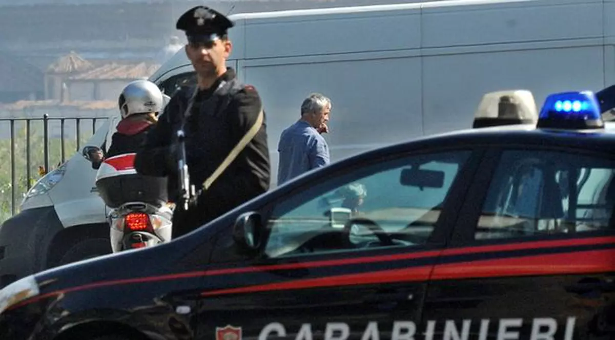 Român de 17 ani arestat în cazul asasinatului cu sabia din Torino