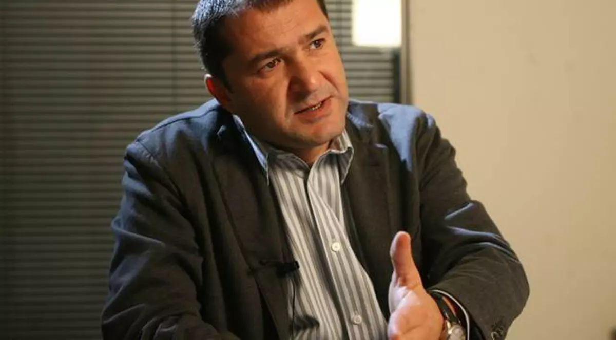 Schwartzenberg: "La fostul sediu Realitatea s-a dat o spargere. Documentele au fost luate cu 2 dube"