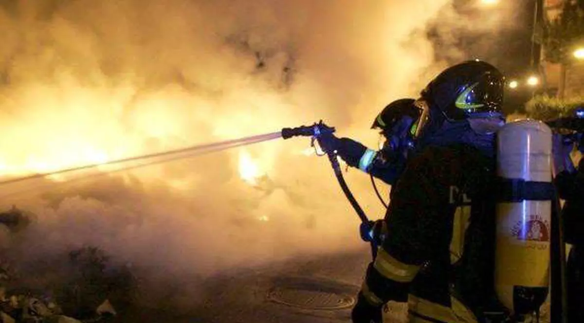 Un tren a sărit în aer, în Illinois