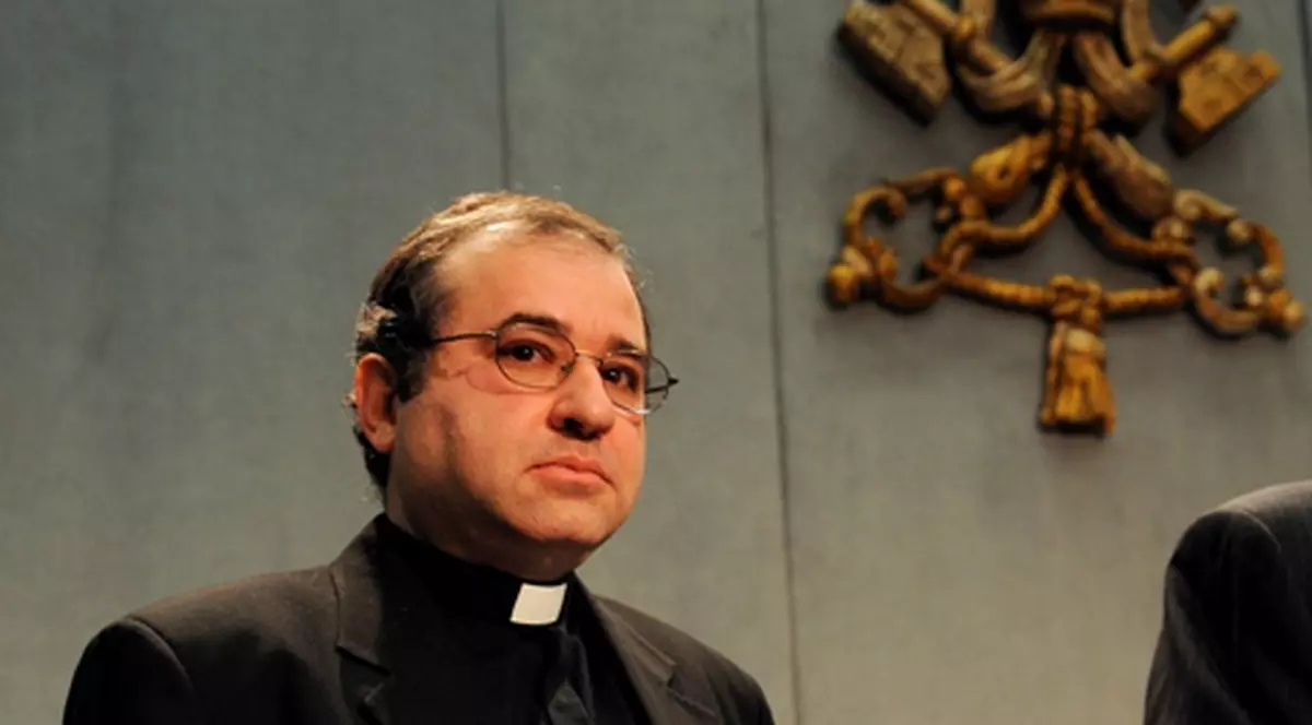 Vaticanul recunoaşte existenţa extratereştilor