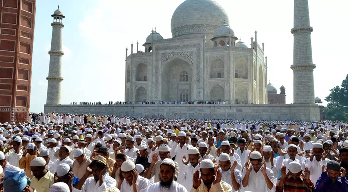 Taj Mahal nu este în pericol de prăbuşire, spun arheologii