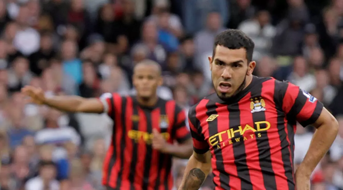 Manchester City vrea să-i aplice lui Carlos Tevez o amendă record. Vezi motivul!