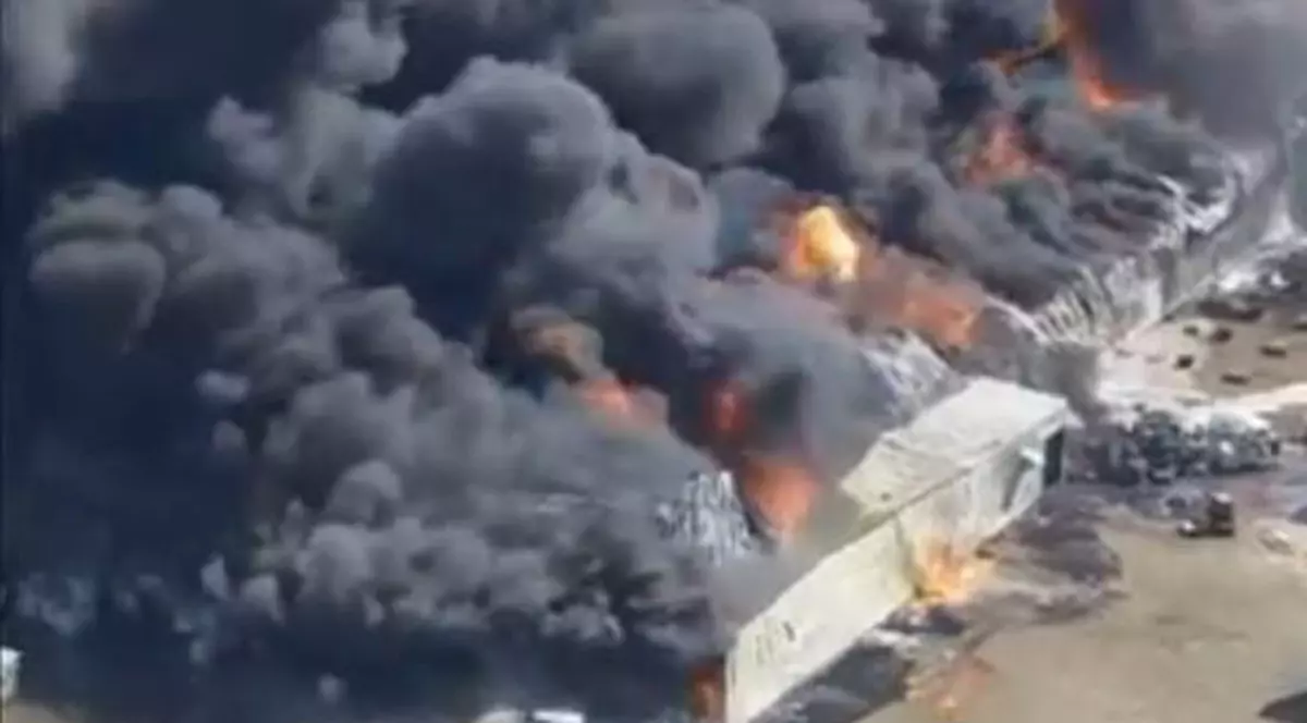 Video | Incendiu de proporţii la o uzină chimică de lângă Dallas