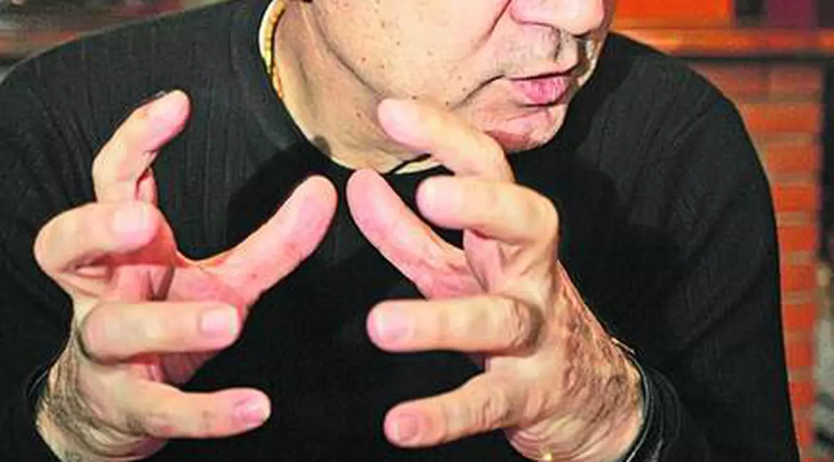 Anghel Iordănescu, fostul selecţioner al echipei României aruncă bomba: candideză la şefia FRF