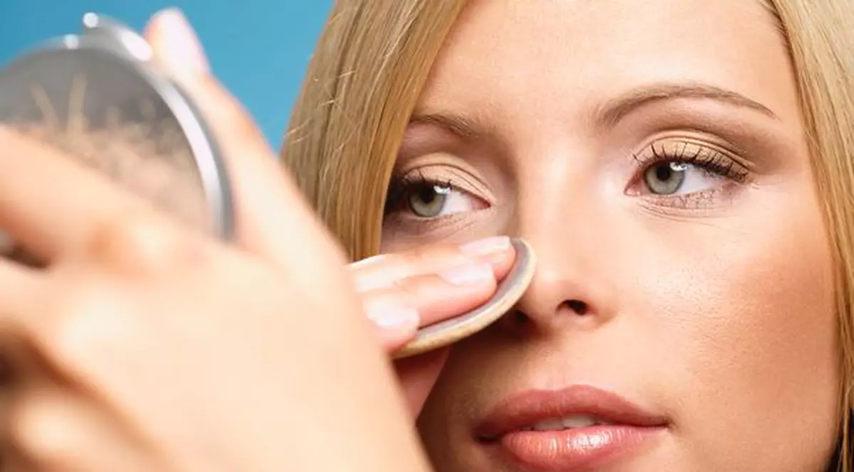 80% dintre femei nu cumpără produsele cosmetice promovate de celebrități