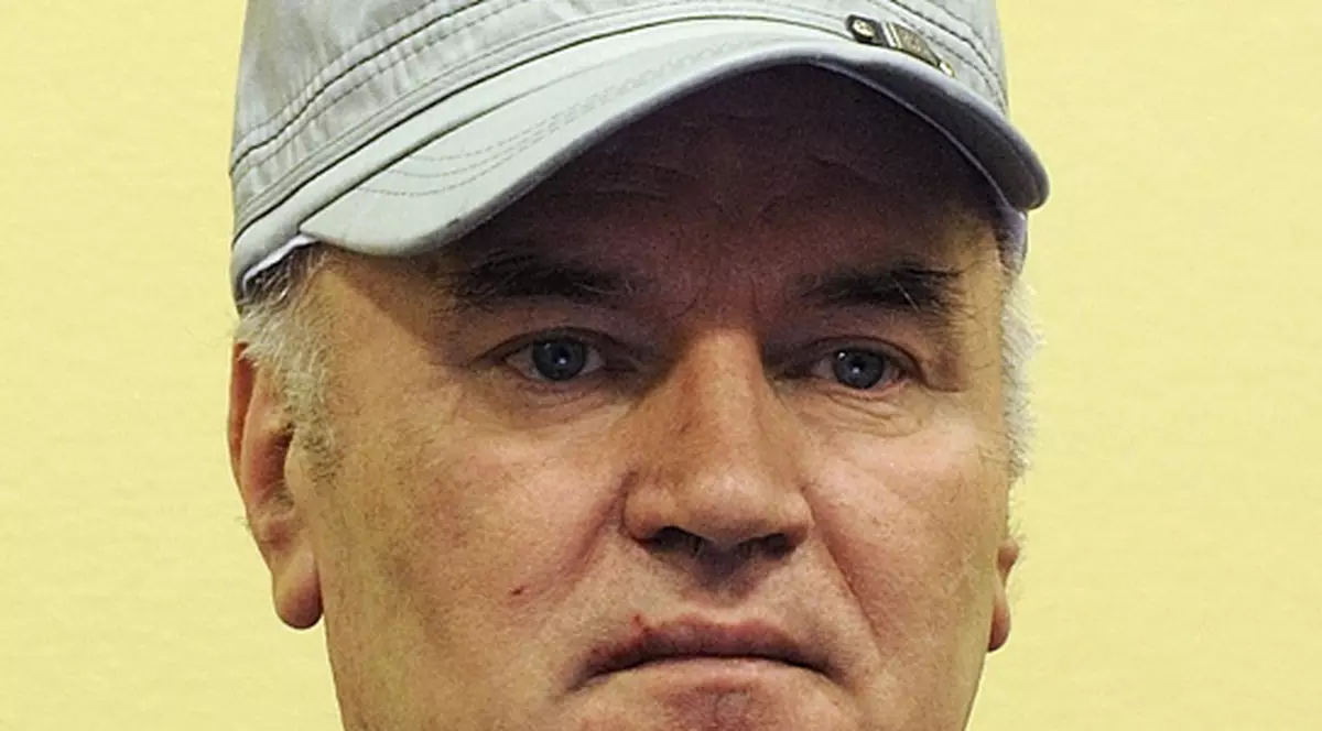 Ratko Mladic, spitalizat din cauza unei pneumonii