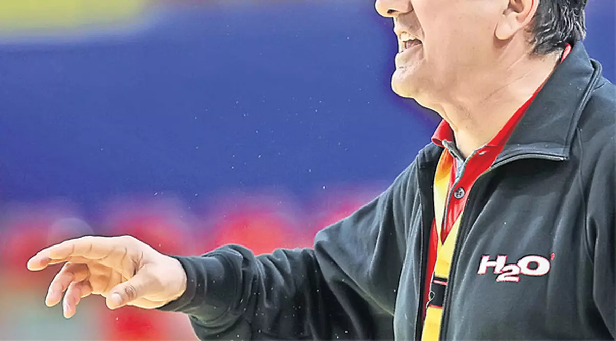 Radu Voina a explicat cum a reuşit Oltchim să întoarcă soarta meciului cu Itxako: "Am scăpat de teamă!"