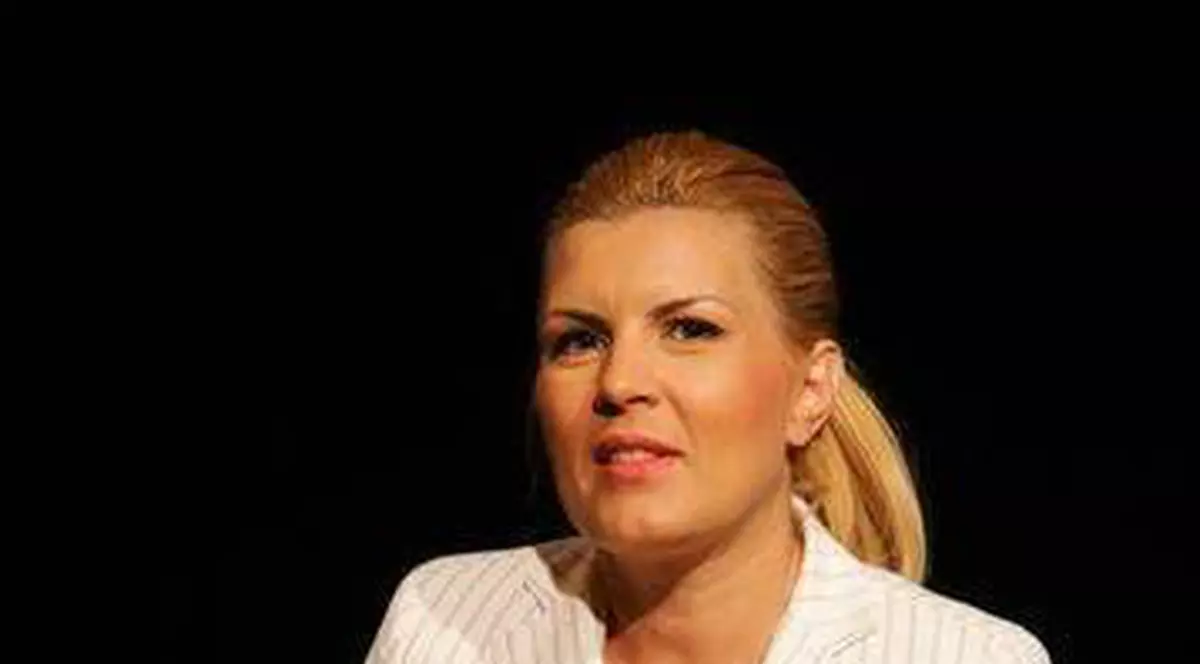 Află ce cure de slăbire ţin vedetele politicii de la noi!