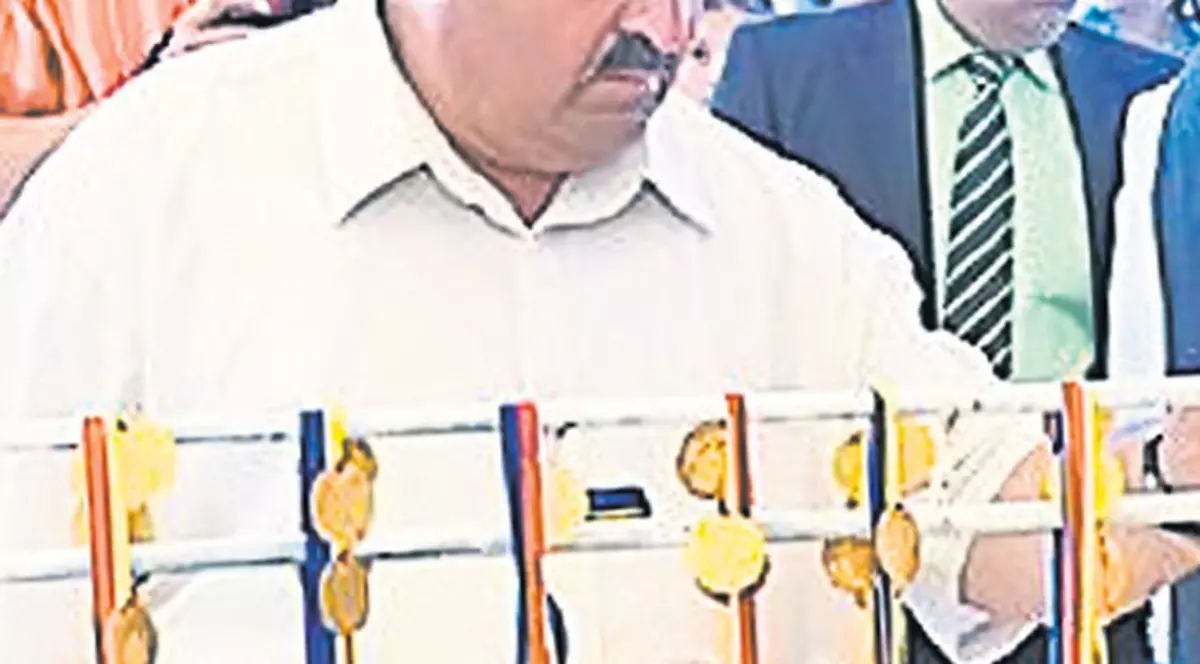 Unchiul lui Leo de la Strehaia, săltat de mascaţi. Mătuşa a fugit!