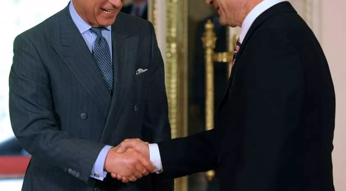 Băsescu, recunoscător prinţului Charles pentru că promovează turismul românesc