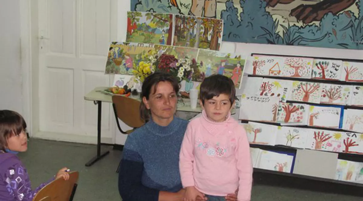 Foto | Deşi este născută în aceeaşi zi cu el, fina lui Băsescu o place cel mai mult pe EBA
