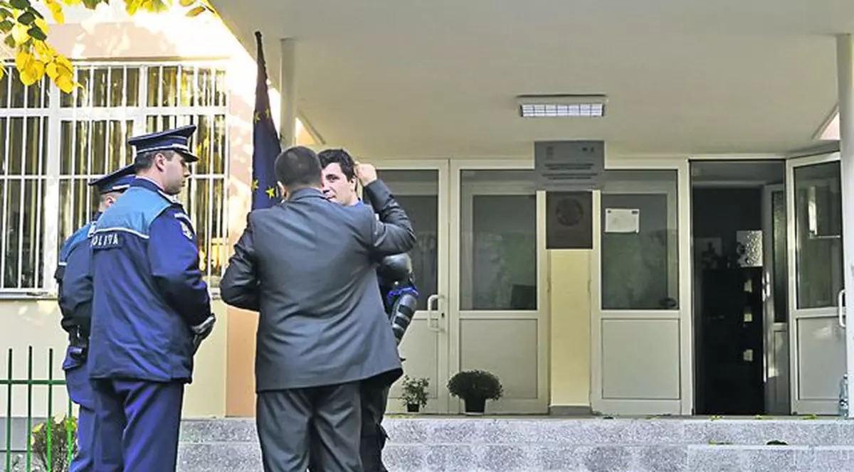 Elevii de la liceul Jean Monnet care au săvârşit abateri în excursie, sancţionaţi