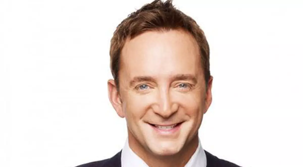 "Gurul modei", Clinton Kelly de la postul tv TLC: "Să porţi mereu tenişi e o greşeală"