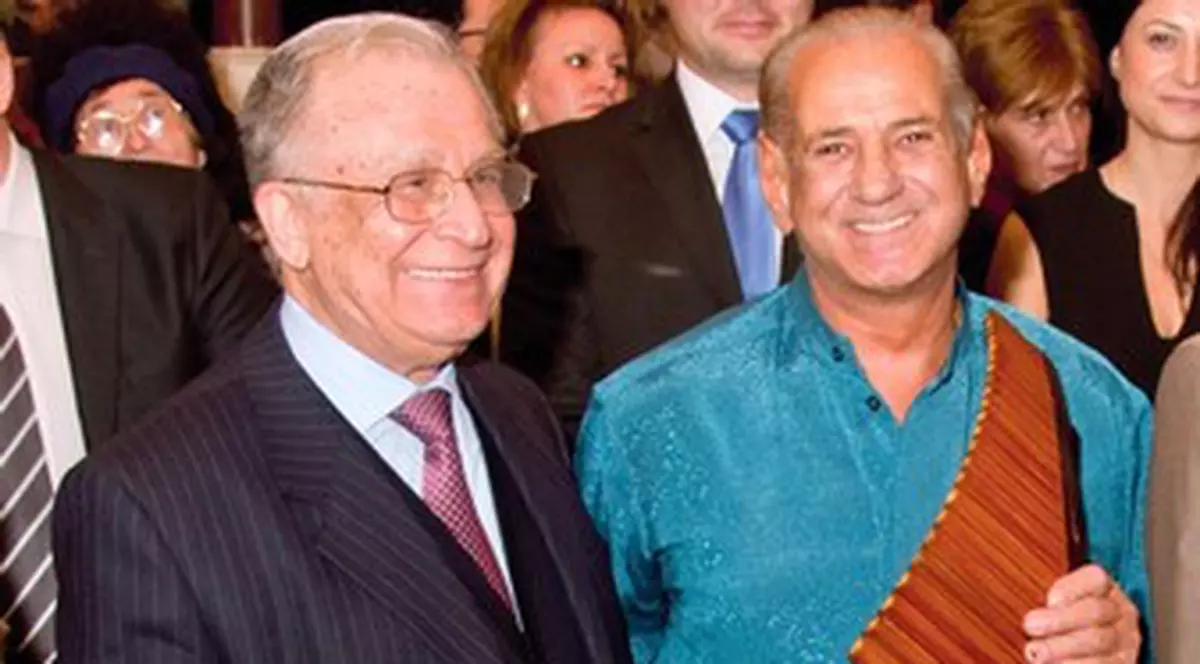 Foto | Ion Iliescu și Gheorghe Zamfir, la inaugurarea PSD Austria