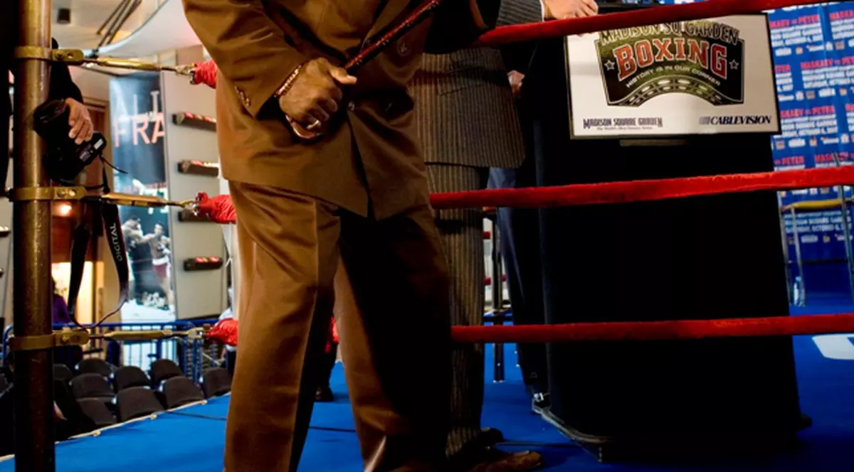 A murit fostul mare boxer Joe Frazier