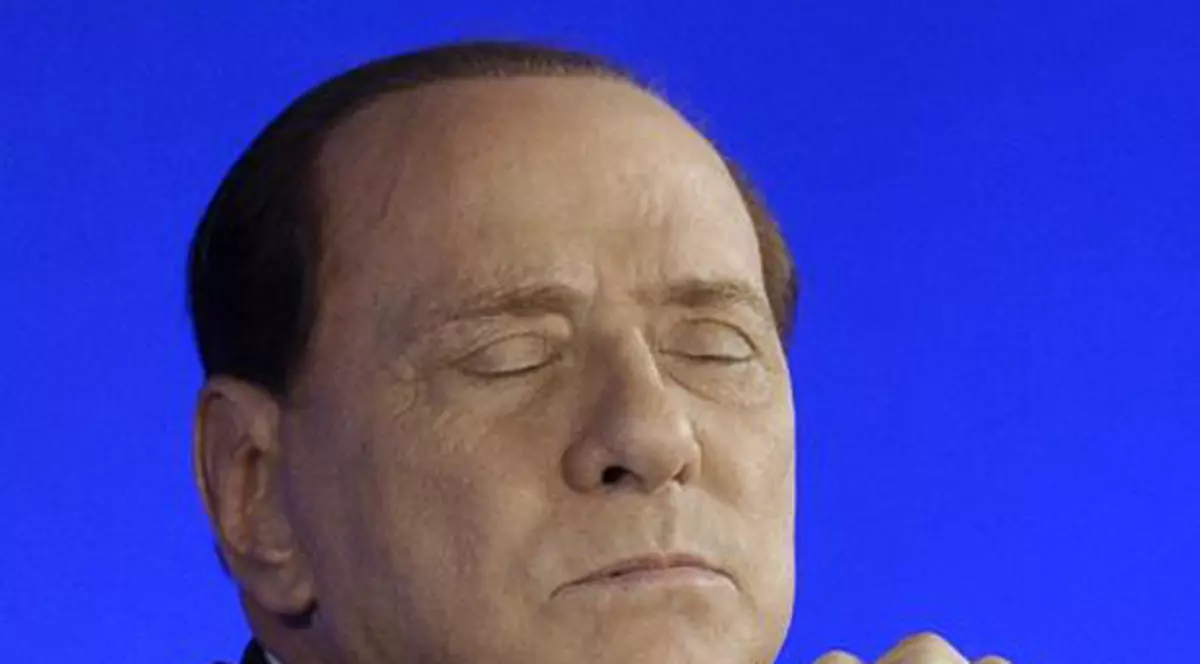 Oboseala, bat-o vina! Silvio Berlusconi a adormit de două ori în timpul summit-ului G20