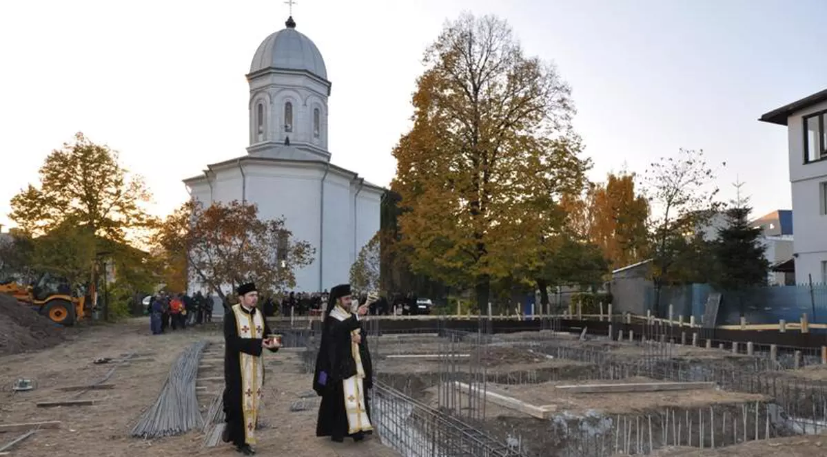 Un nou centru de îngrijiri pentru bolnavii de cancer a fost sfinţit