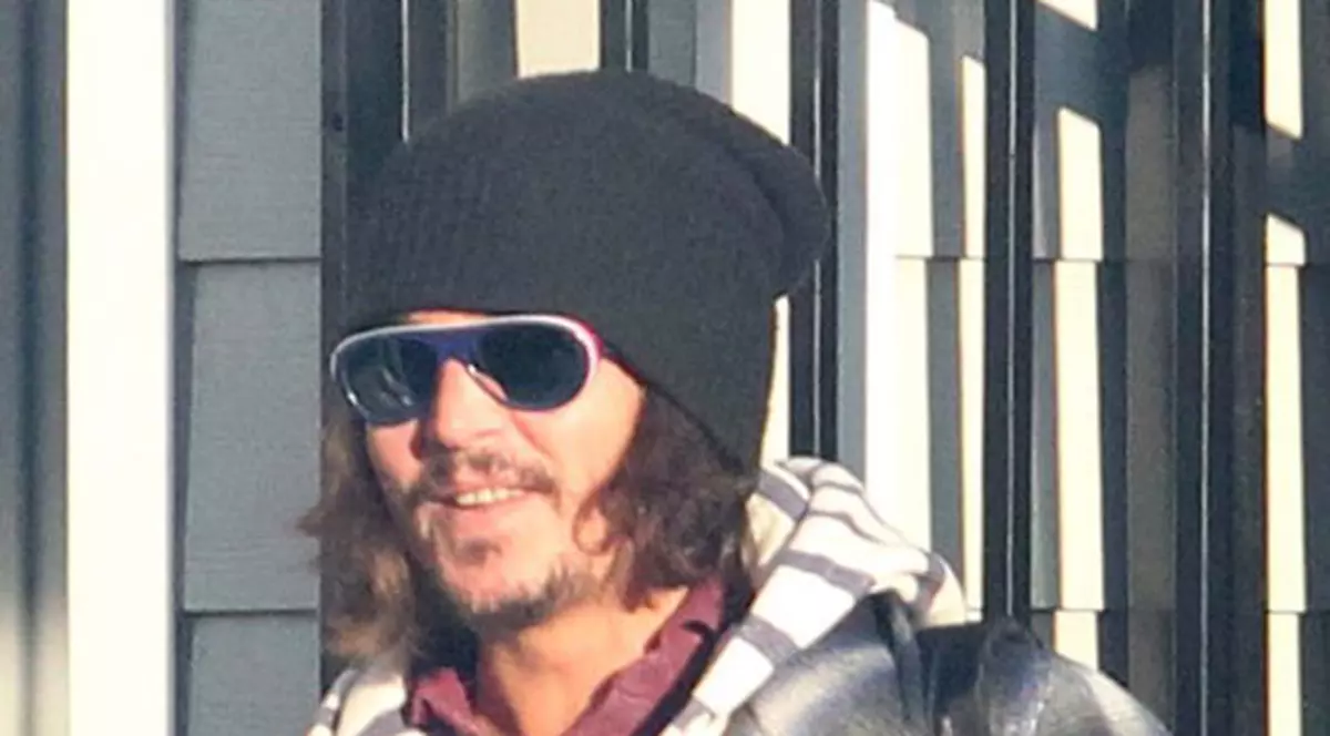 Johhny Depp a fost la un pas de moarte şi a reacţionat cam ... bizar! Află ce a făcut!