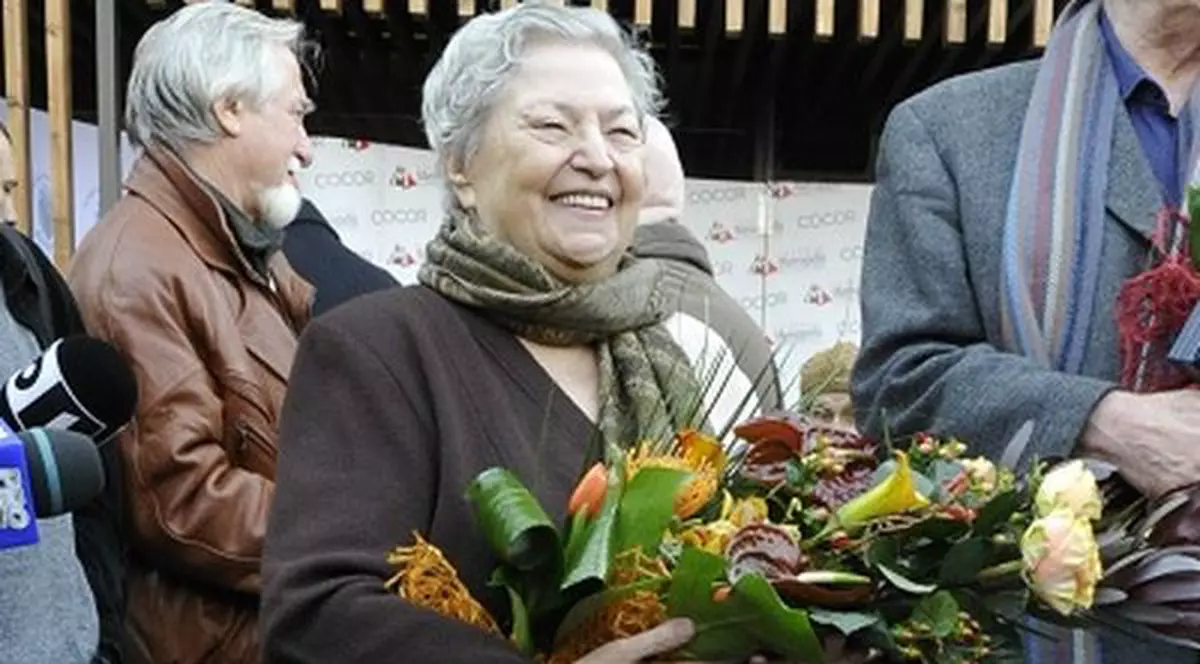 Draga Olteanu Matei: "Domnișoarele care își arată popoul se cred stele de Hollywood. Săracele de ele"