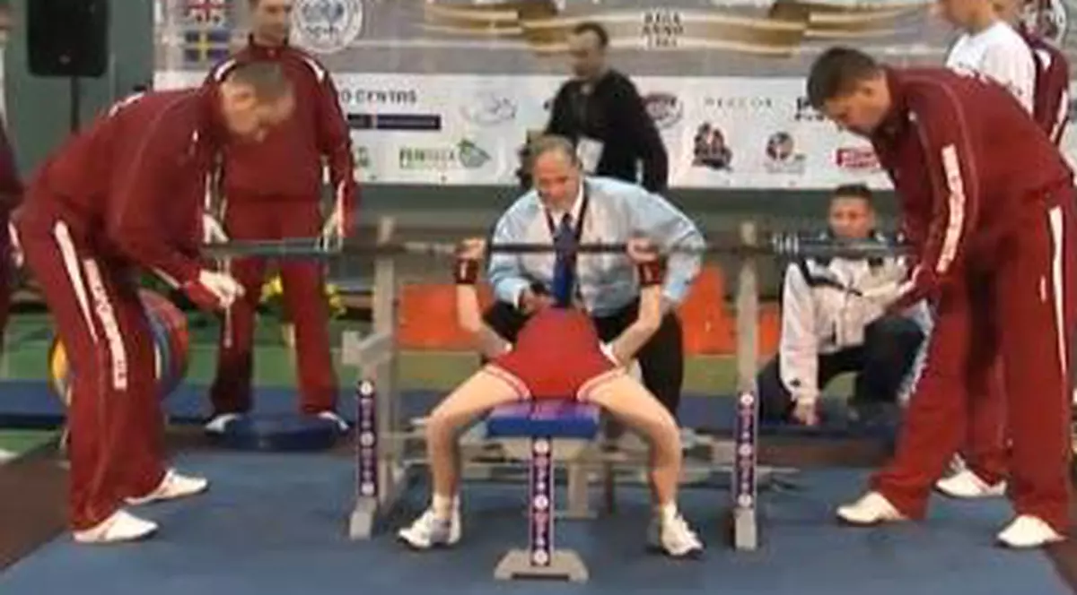 Video | Ea e cea mai forțoasă fetiță din lume! Vezi câte recorduri a bătut la doar 12 ani!