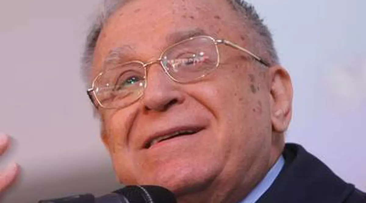 Ion Iliescu, la un pas să fie împușcat de un SPP-ist