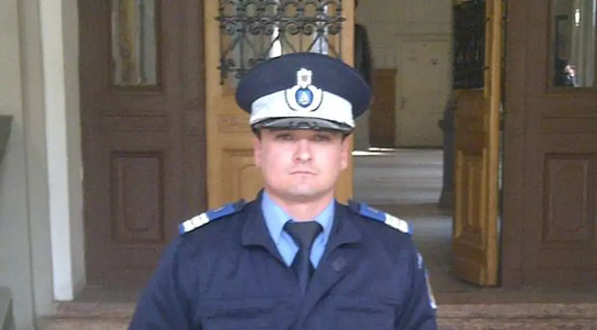 Foto | Un jandarm clujean este cel mai bun din lume la arte marţiale ruseşti