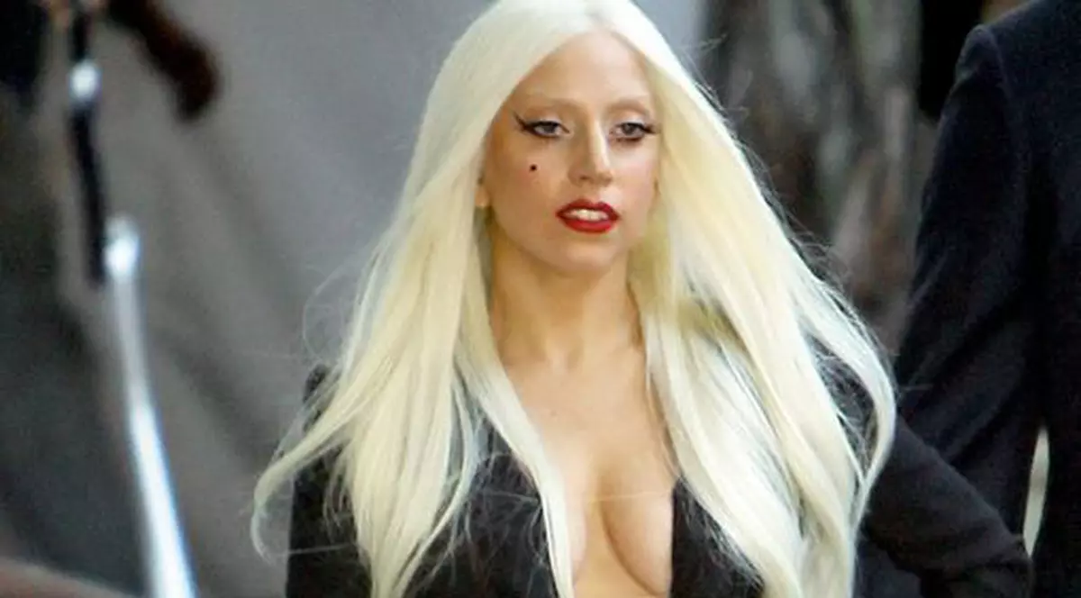 Lady Gaga: ”Cred că niciodată nu mă va iubi cineva”