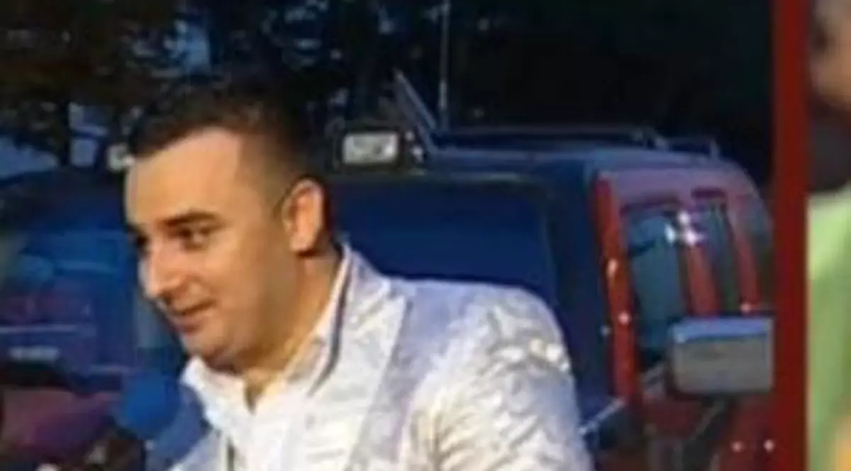 Manelistul Liviu Mititelu: "Am stat şase luni într-un lagăr în Austria. Am fost un fel de Elodia, numai că eu sunt viu" 