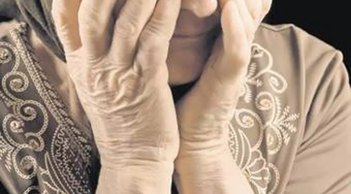 Pensionarii sunt disperaţi. Ei cred că iarna o să le aducă moartea multor bătrâni