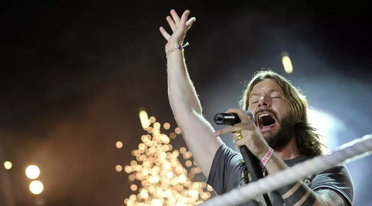 Rea Garvey vine la Europa FM