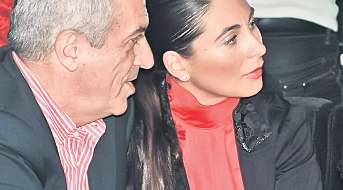 Călin Popescu Tăriceanu şi George Pădure şi-au scos iubitele în lume
