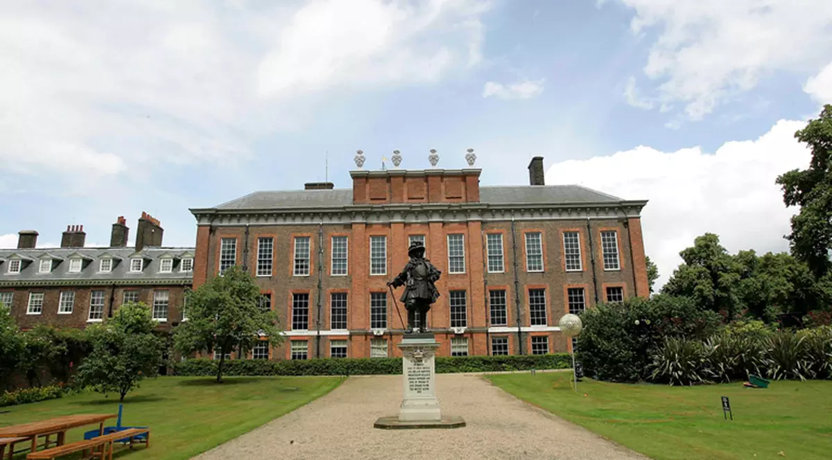 Prinţul William, pe urmele mamei sale. Va locui în palatul acesteia!