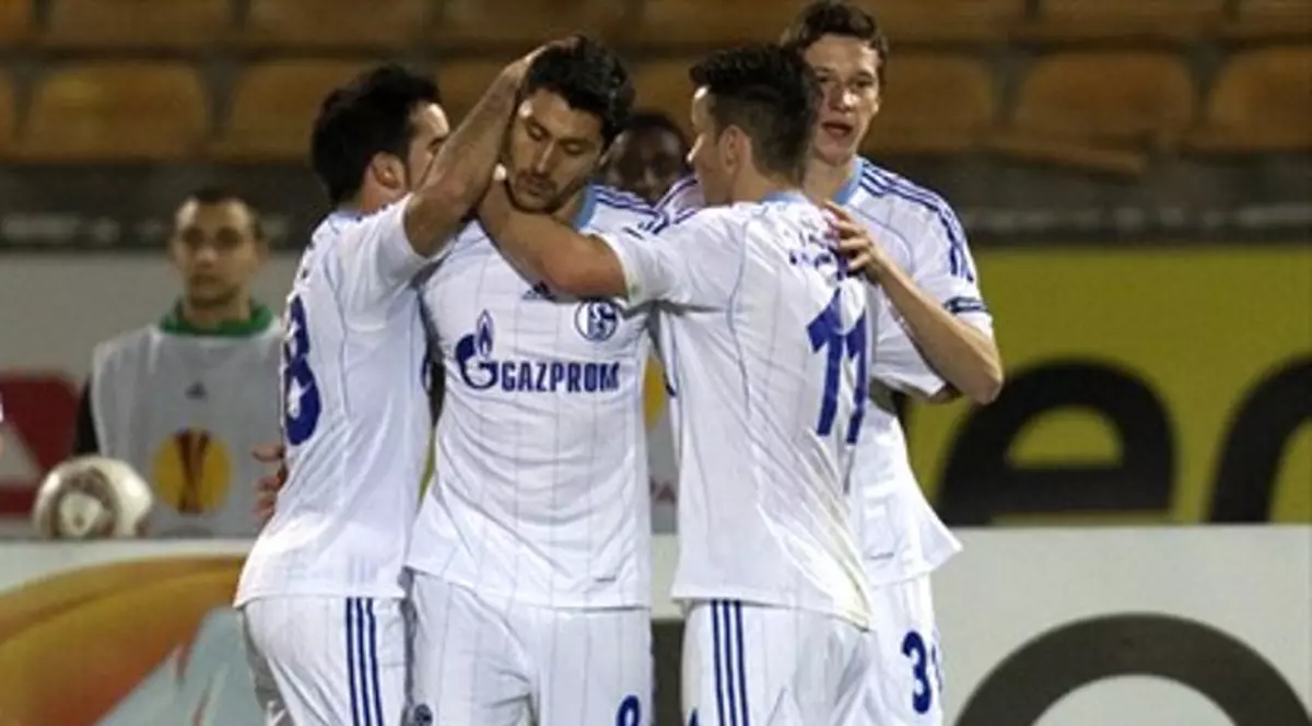 Marica a fost pentru o noapte stelist: a marcat primul gol pentru Schalke într-un meci crucial pentru ”roş-albaştri”