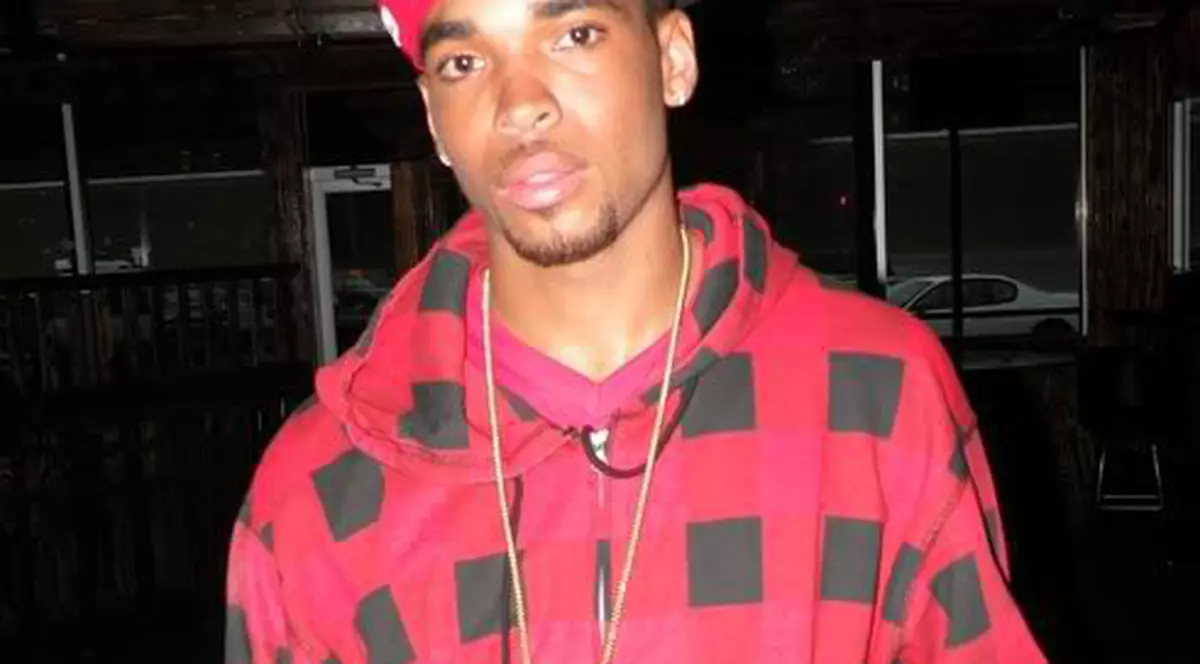 Rapperul  american Slim Dunkin , împuşcat mortal în studioul de înregistrări