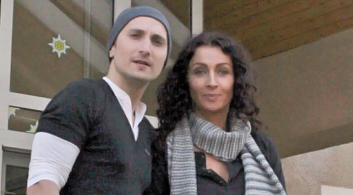 Dani Oţil: "Eu şi Mihaela nu stăm în hoteluri scumpe. Nu ne permitem"