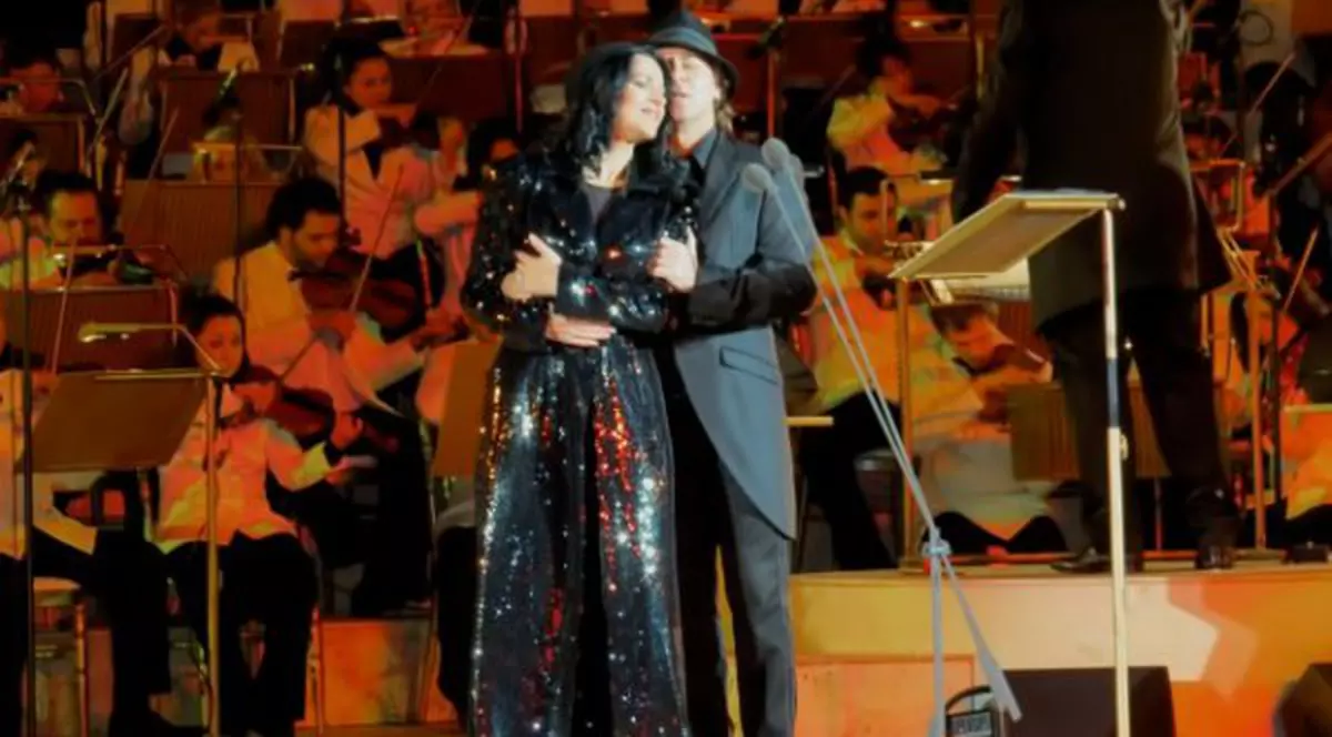 Angela Gheorghiu şi soţul ei au inaugurat cel mai mare amfiteatru din lumea musulmană | FOTO & VIDEO